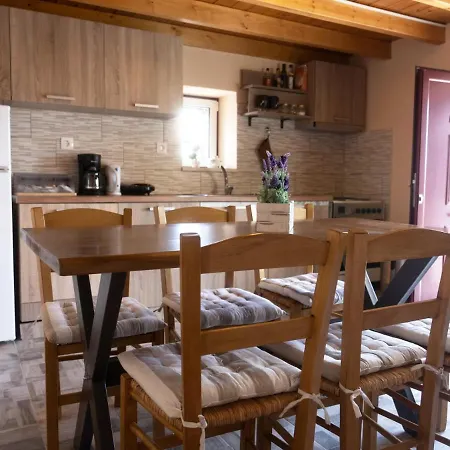 Manto's House Lefkada Дом отдыха *