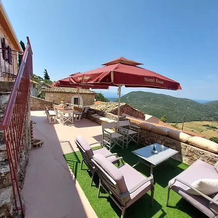 Manto's House Lefkada Дом отдыха Evgiros